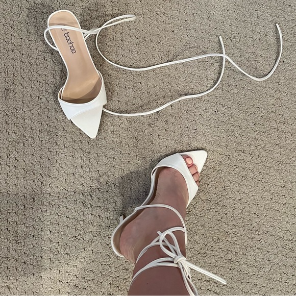 Lace up pointed heel - Picture 1 of 1